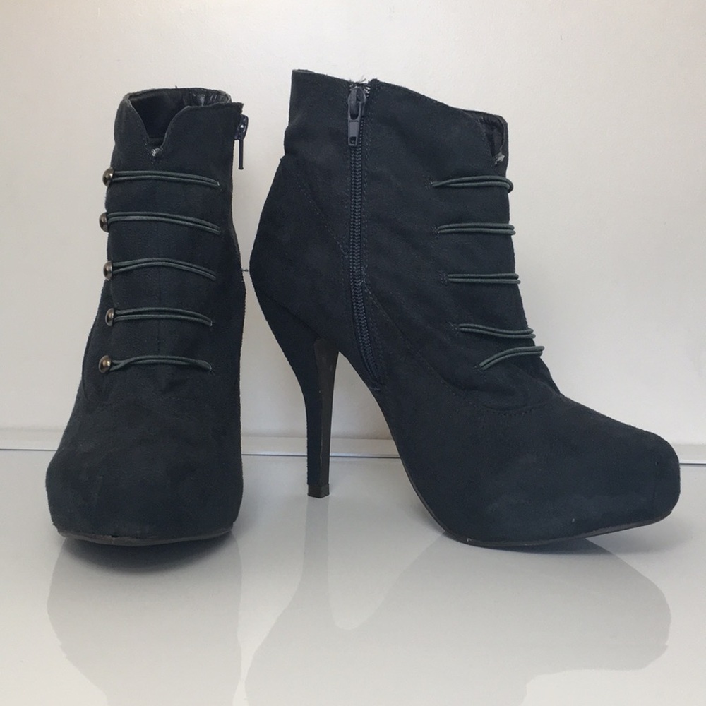 Stiletto Heel Boots - Picture 3 of 3